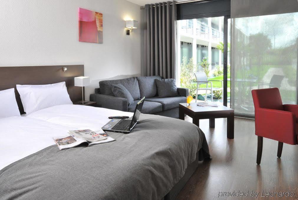 Hotel Eden Park Pau Est, Avec Piscine Esterno foto